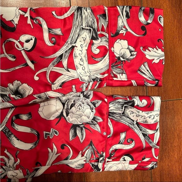 NWT Victoria’s Secret Red Satin Long Sleeve Romper PJ - Picture 5 of 7